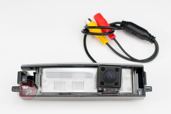 Плафон для камеры заднего вида на Toyota RAV 4 Redpower TOY046
