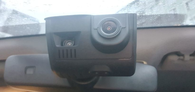 Штатний відеореєстратор RedPower DVR-VAG11-G для Volkswagen и Skoda з асистентом (2015+)