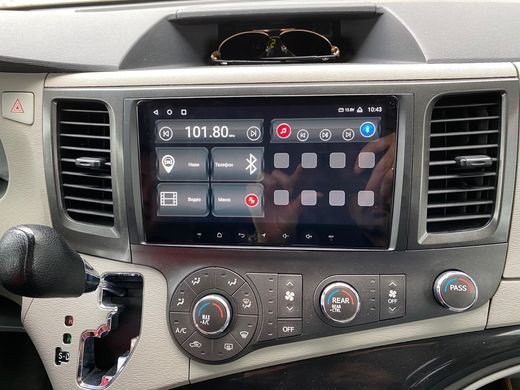 Штатна магнітола з екраном 2K для Toyota Sienna 3-поколение XL30 (01.2010-09.2014) на Android 10 RedPower 71170 Slim