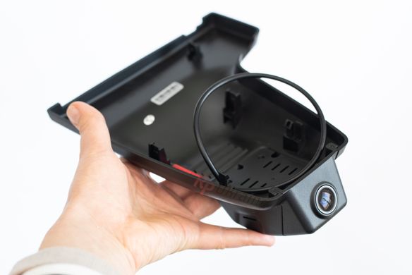 Штатный Wi-Fi Full HD видеорегистратор скрытой установки для Nissan X-Trail (2019+) в коробе (кожухе) зеркала заднего вида от Redpower (RZ_DVR-NIS4-N)