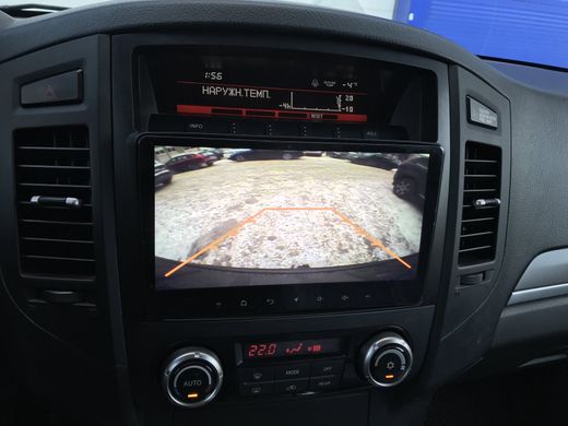 Штатная магнитола c 2K экраном для Mitsubishi Pajero Wagon 4-поколение (08.2006-10.2020) на Android 10 RedPower 71223 Slim
