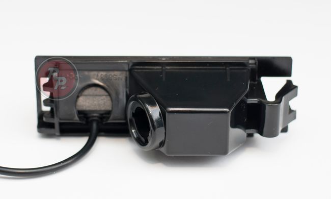 Плафон для камеры заднего вида на Hyundai Redpower HYU176